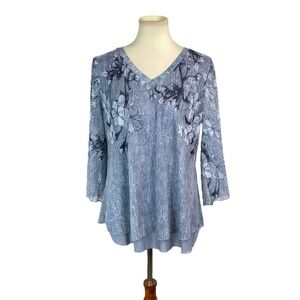 Woman’s Timeson floral v neck blouse size L